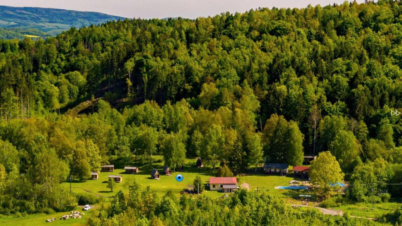 Hotel Areál Ontario Kyselka Kyselka  Esterno foto